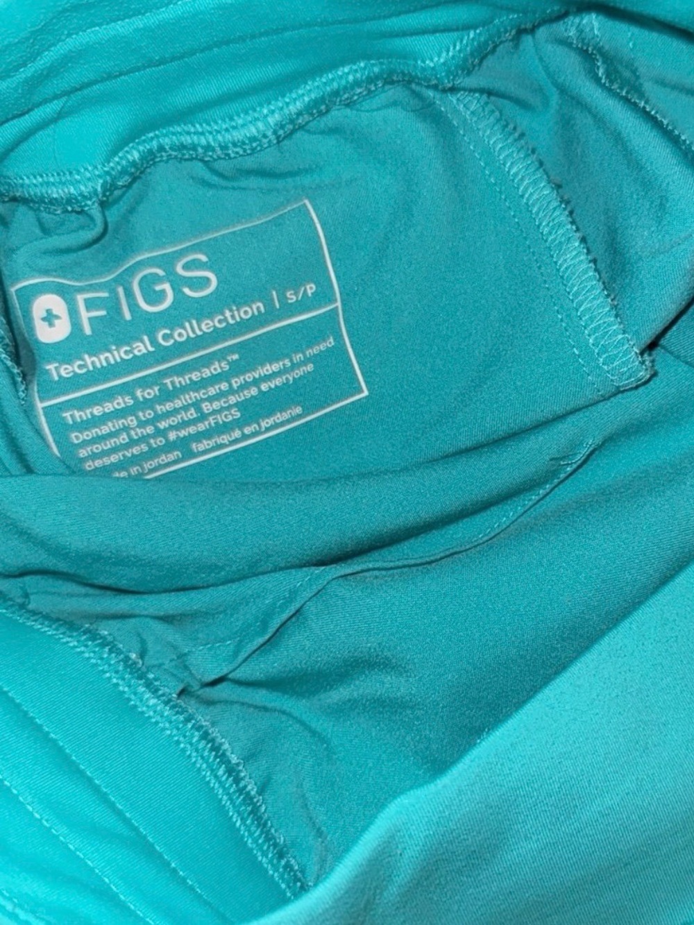 Figs Scrub Set - Picture 9 of 9